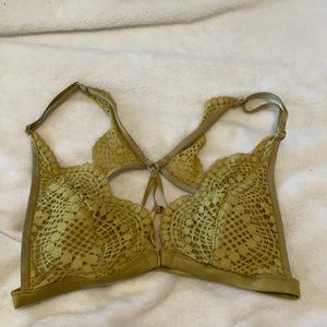 Victoria’s Secret bra size XS